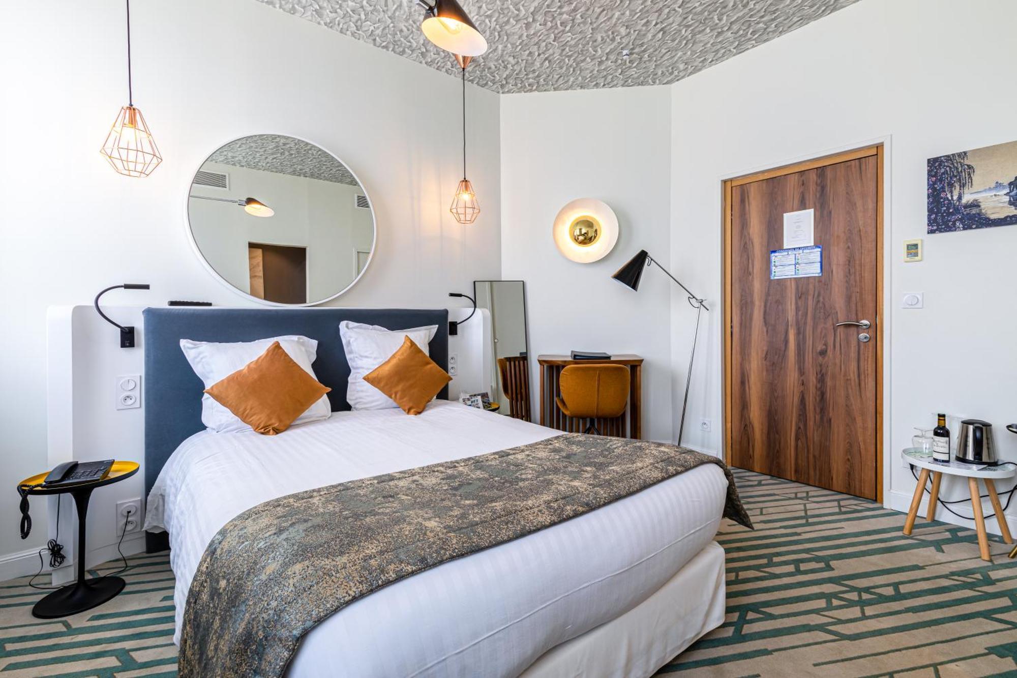 אנגולם Hotel Le Saint Gelais מראה חיצוני תמונה